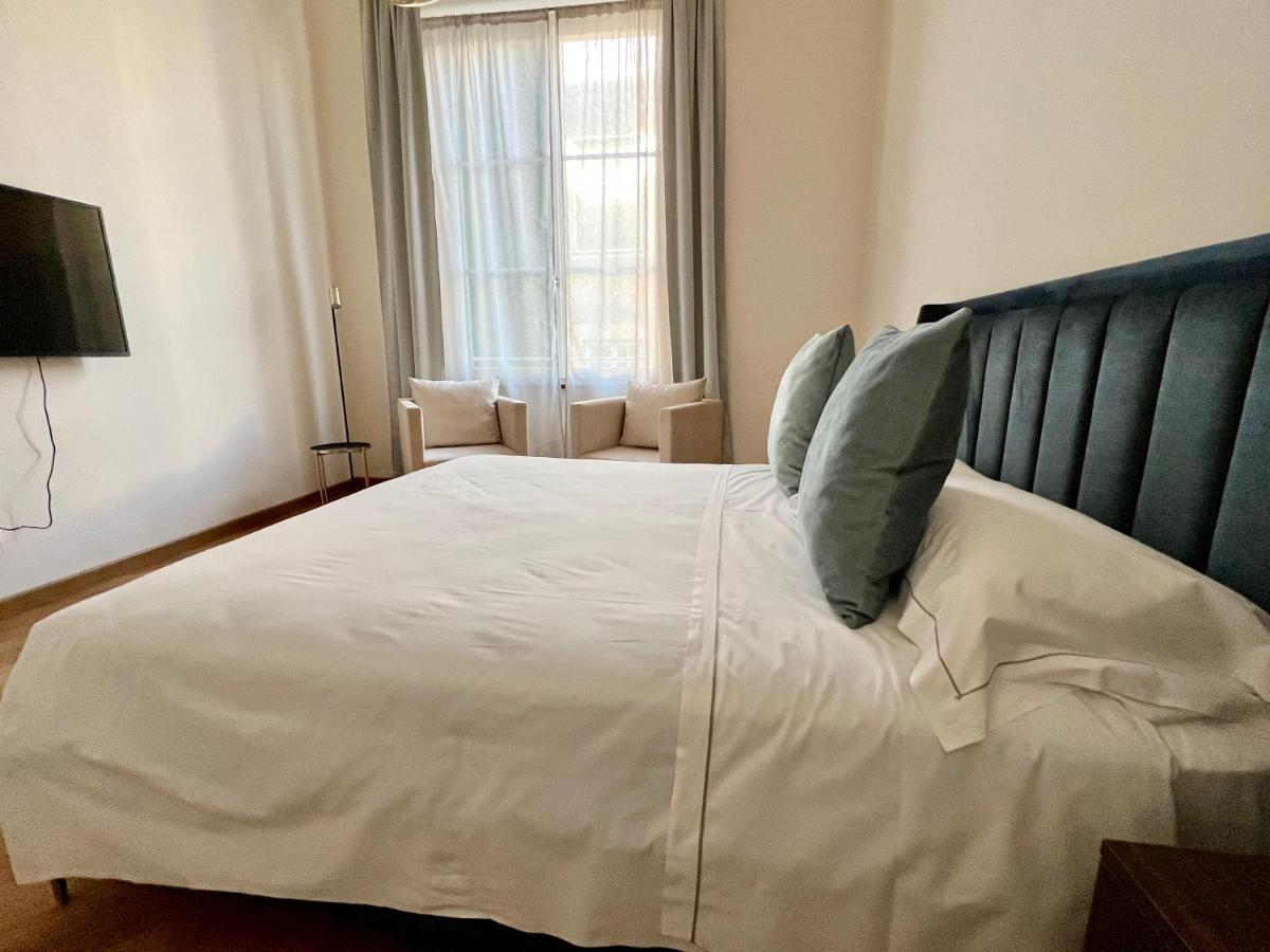 The Seven Suites Генуа Екстериор снимка